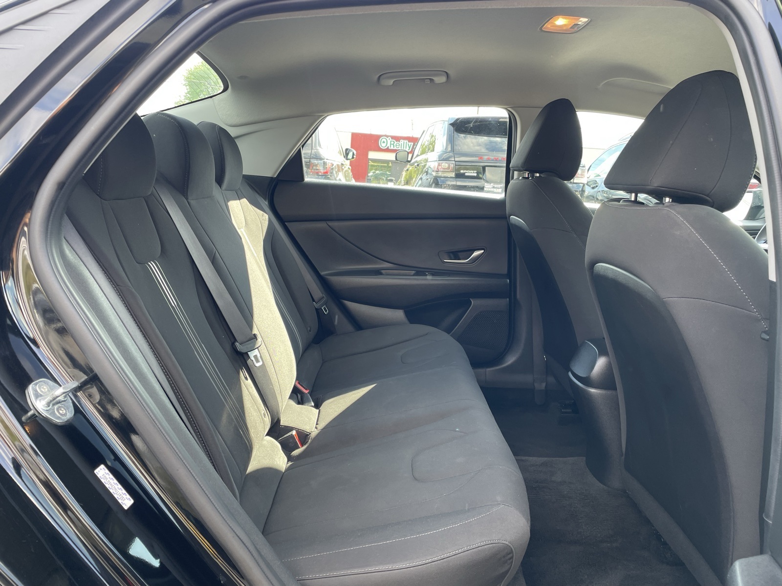 Vehicle image 17 of 34