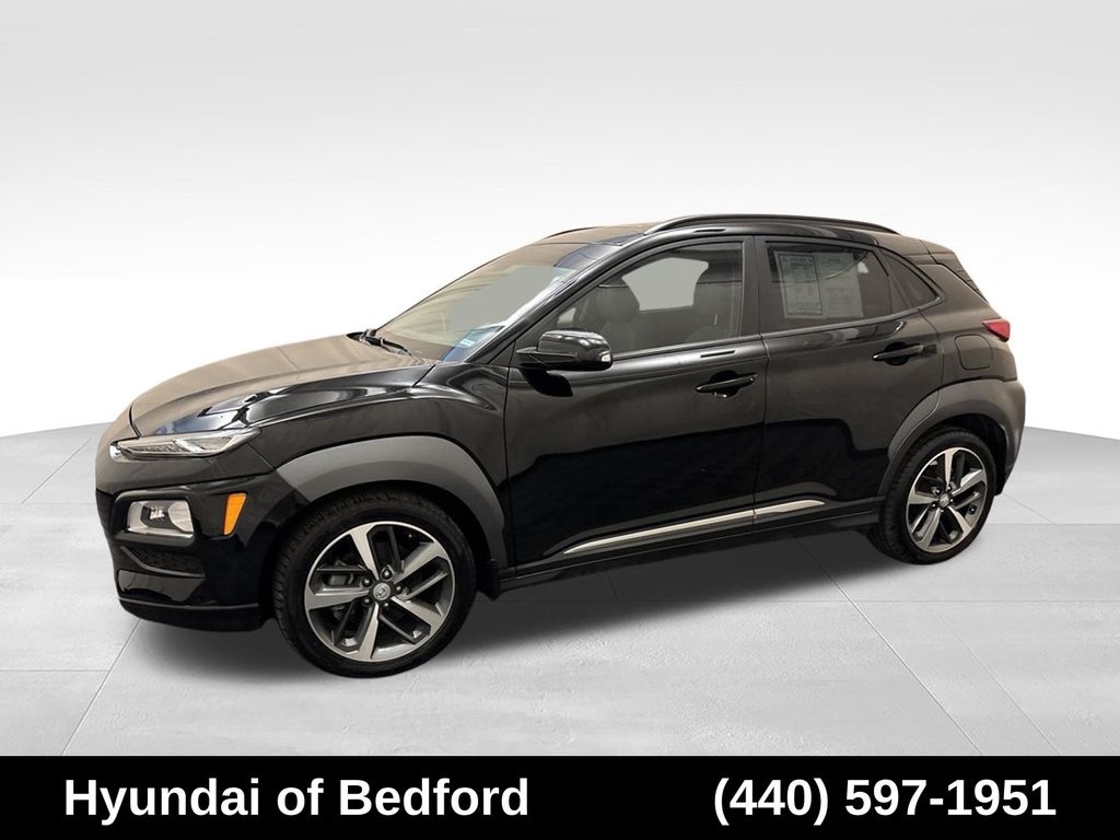 2021 Hyundai Kona Limited Image 2 of 25