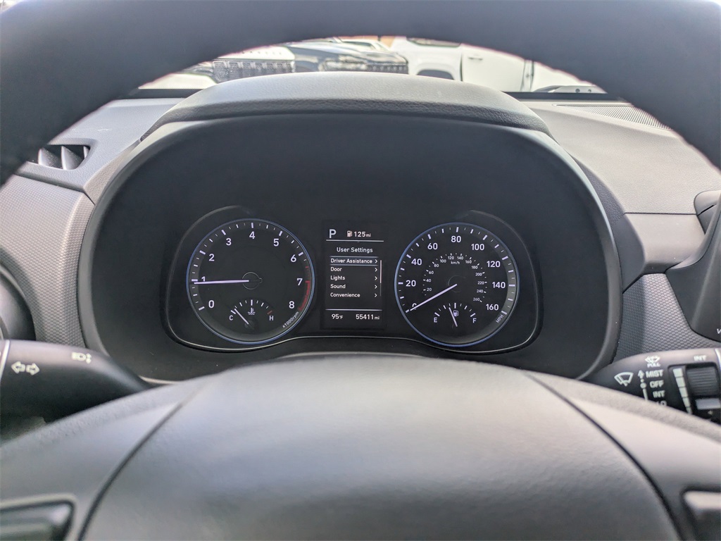 Vehicle image 26 of 31