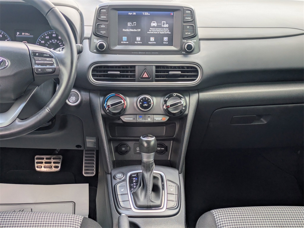 Vehicle image 18 of 31