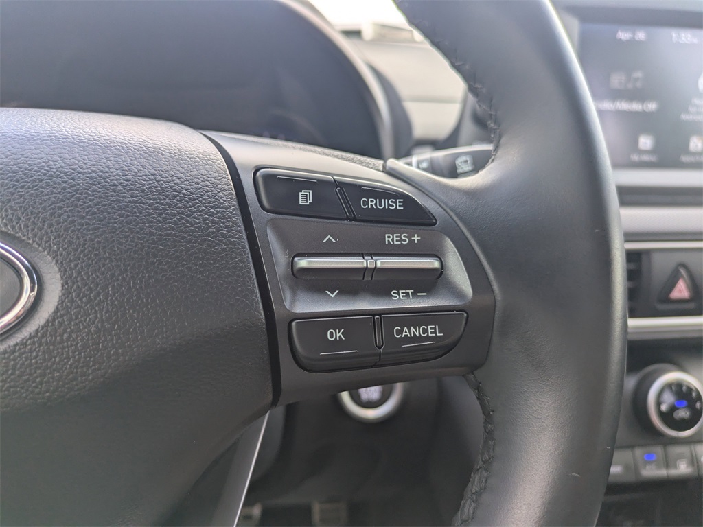 Vehicle image 29 of 31