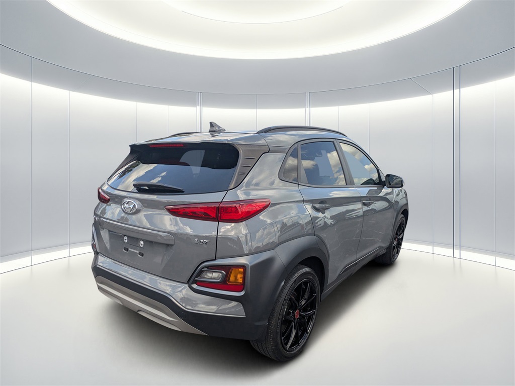 Vehicle image 6 of 31