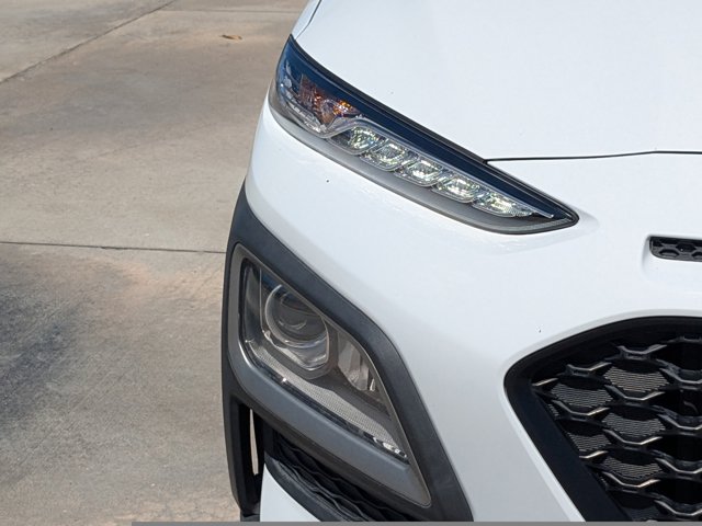 Vehicle image 7 of 24