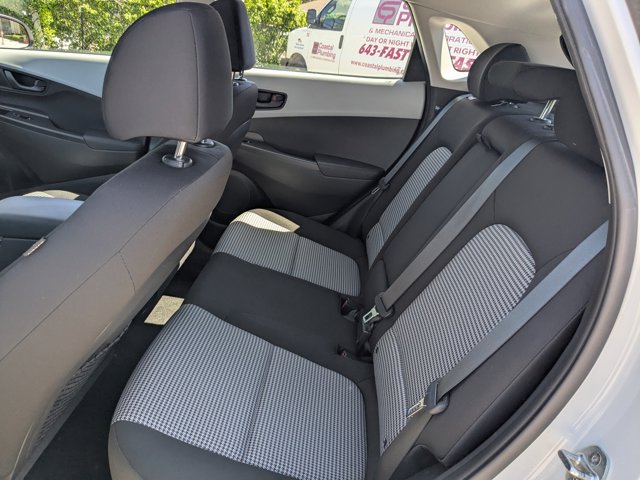 Vehicle image 15 of 24