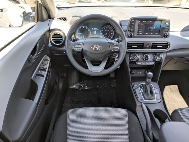 Vehicle image 11 of 24