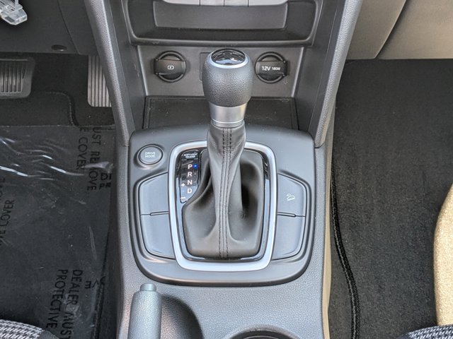 Vehicle image 14 of 24