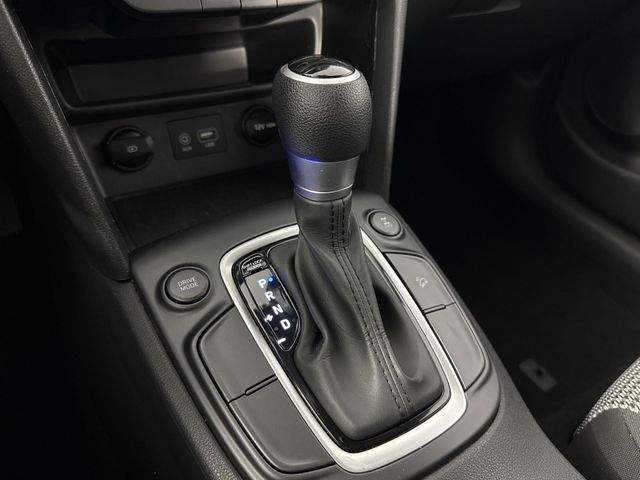 Vehicle image 41 of 50
