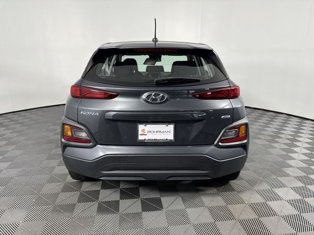 Vehicle image 17 of 50