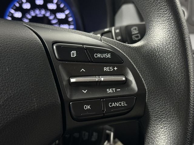 Vehicle image 40 of 50