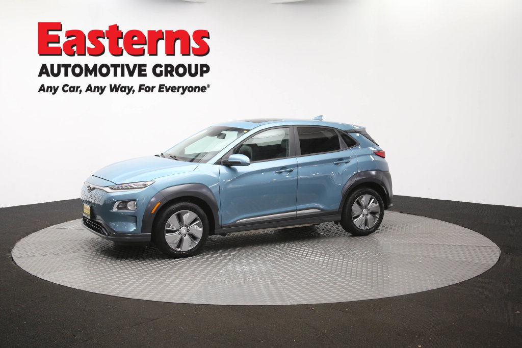 2021 Hyundai Kona Electric Limited Image 2 of 69