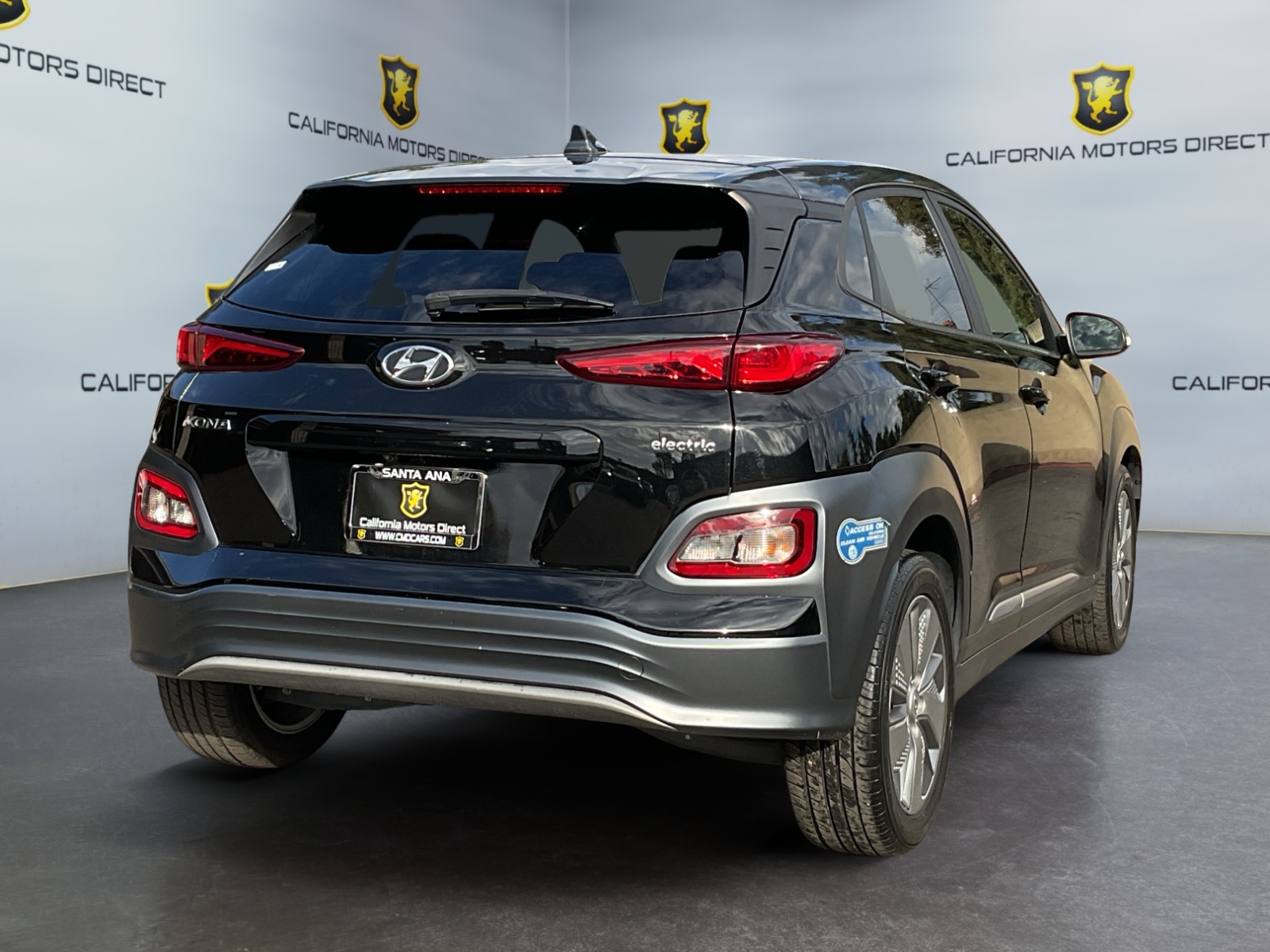 2021 Hyundai Kona Electric SEL Image 5 of 28