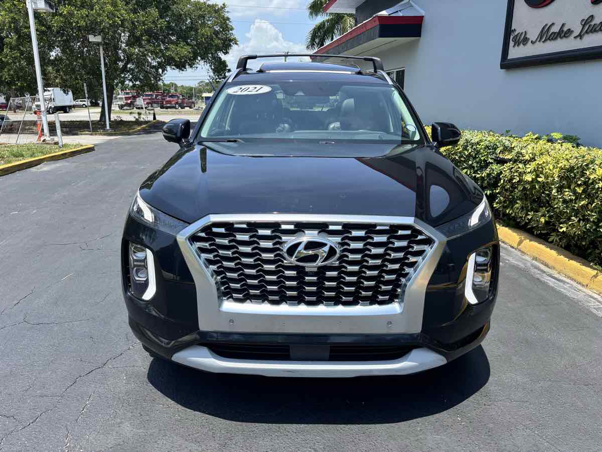 Vehicle image 1 of 32
