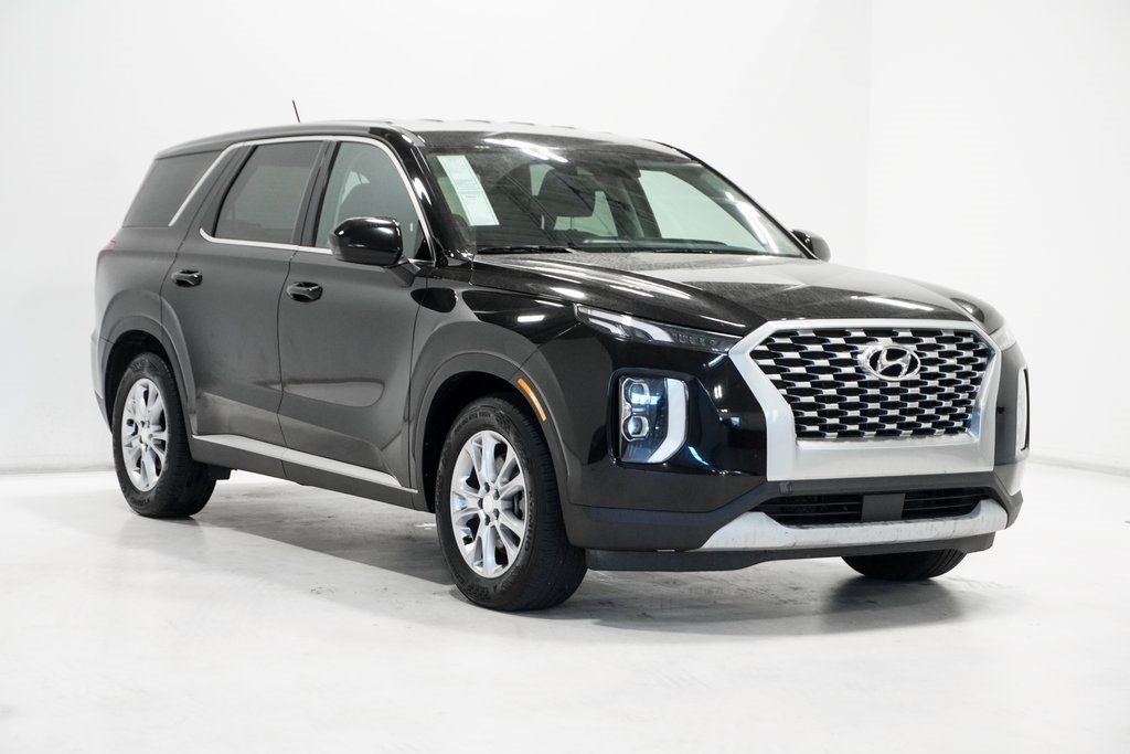 Vehicle image 4 of 26