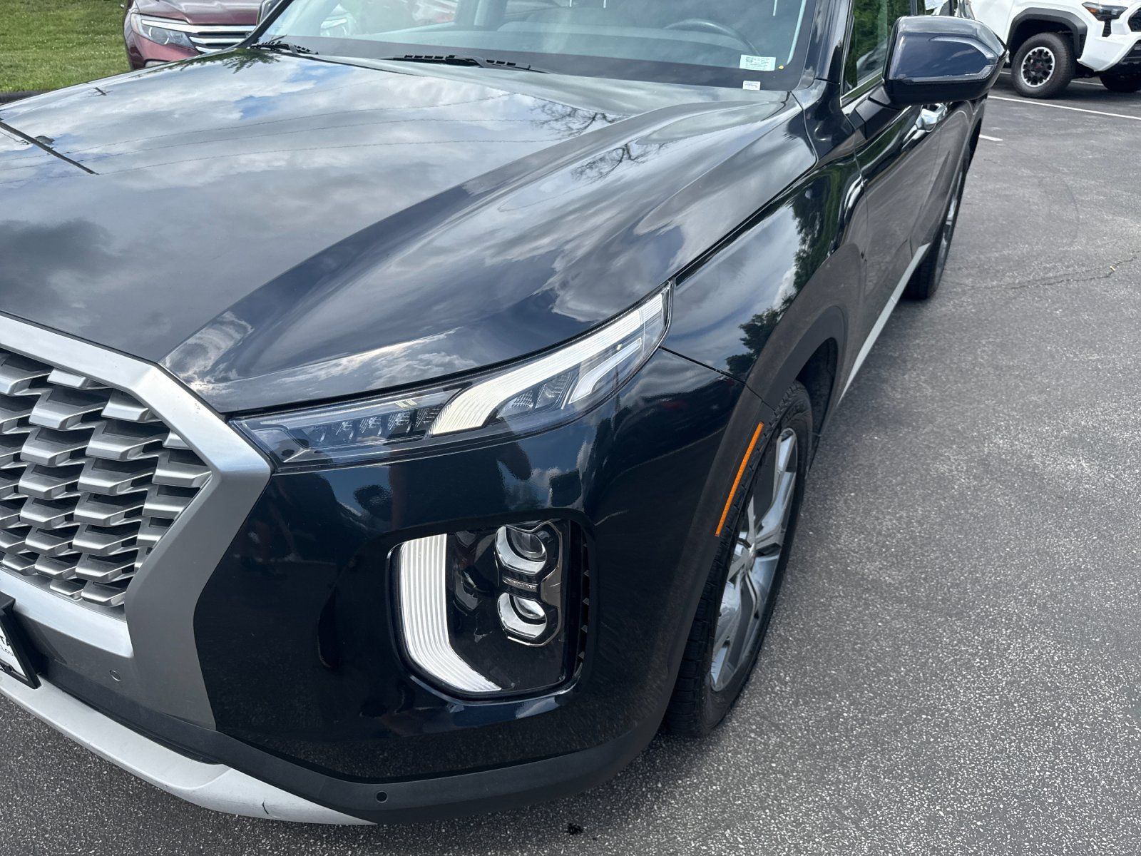 2021 Hyundai Palisade SEL Image 2 of 30