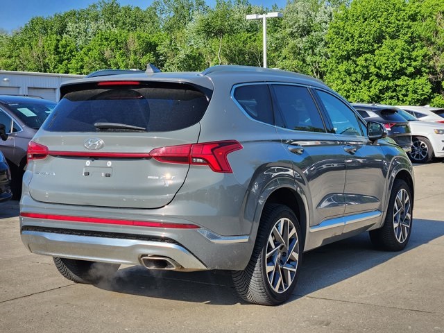 Vehicle image 5 of 32