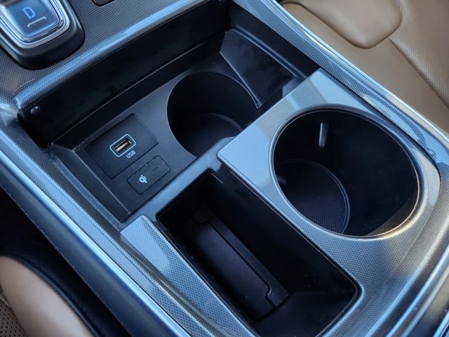 Vehicle image 29 of 32