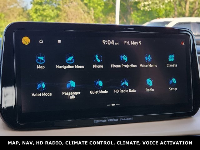 Vehicle image 16 of 32