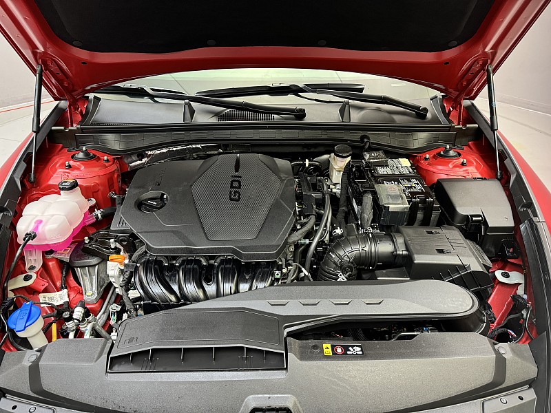 Vehicle image 10 of 41
