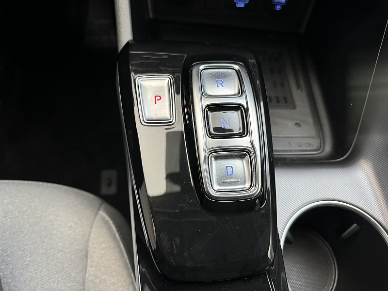 Vehicle image 30 of 41