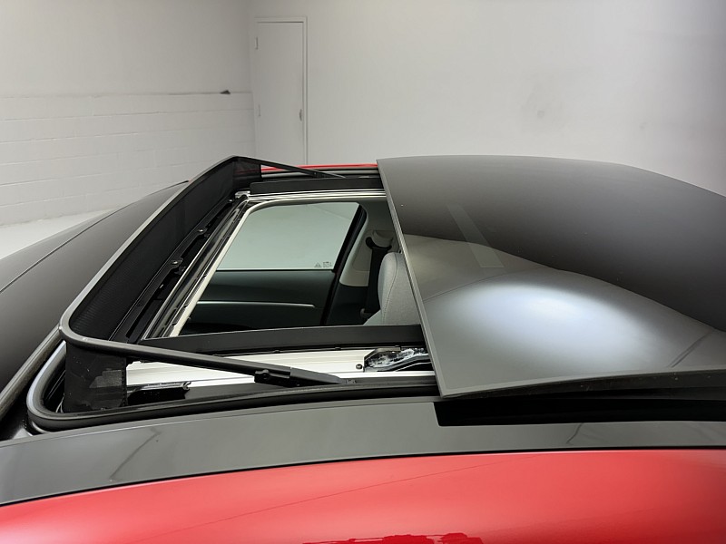Vehicle image 11 of 41