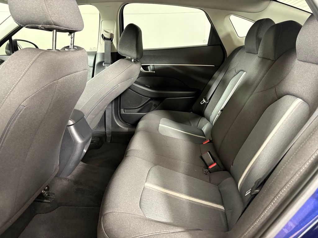 2021 Hyundai Sonata SE Image 18 of 41