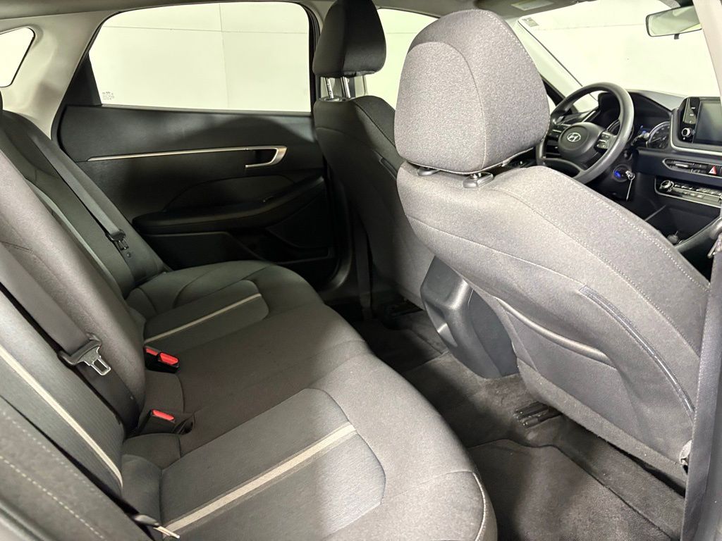 2021 Hyundai Sonata SE Image 17 of 41