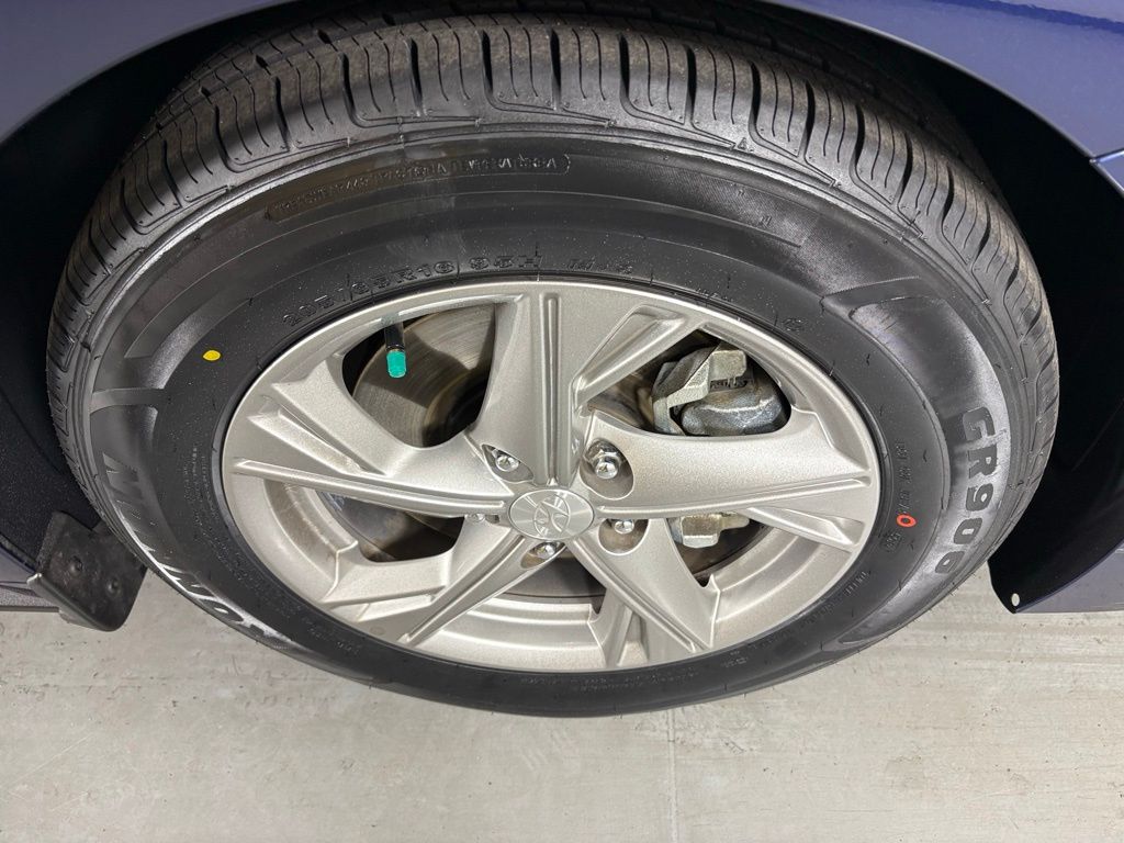 2021 Hyundai Sonata SE Image 11 of 41