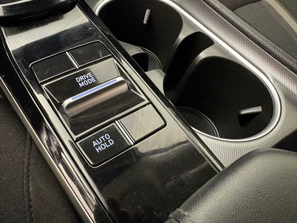 2021 Hyundai Sonata SE Image 25 of 41