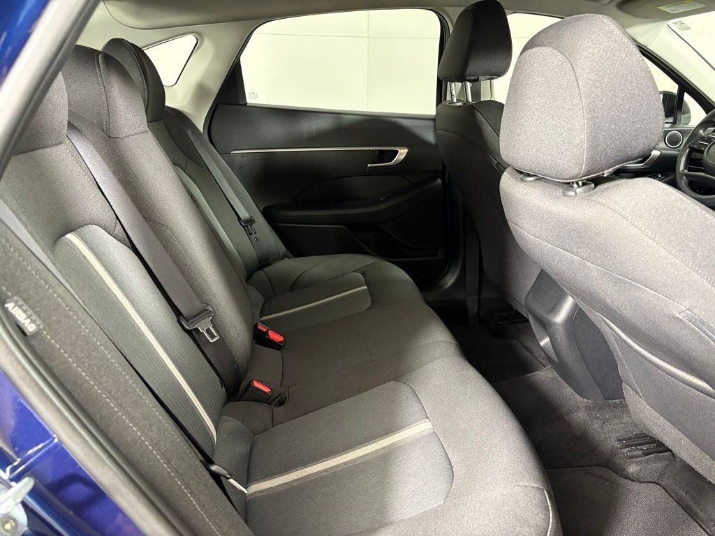 2021 Hyundai Sonata SE Image 15 of 41