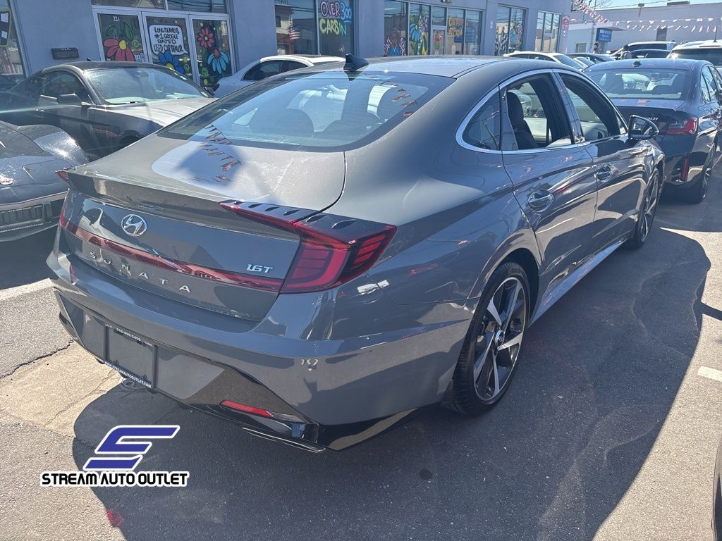 Vehicle image 2 of 35