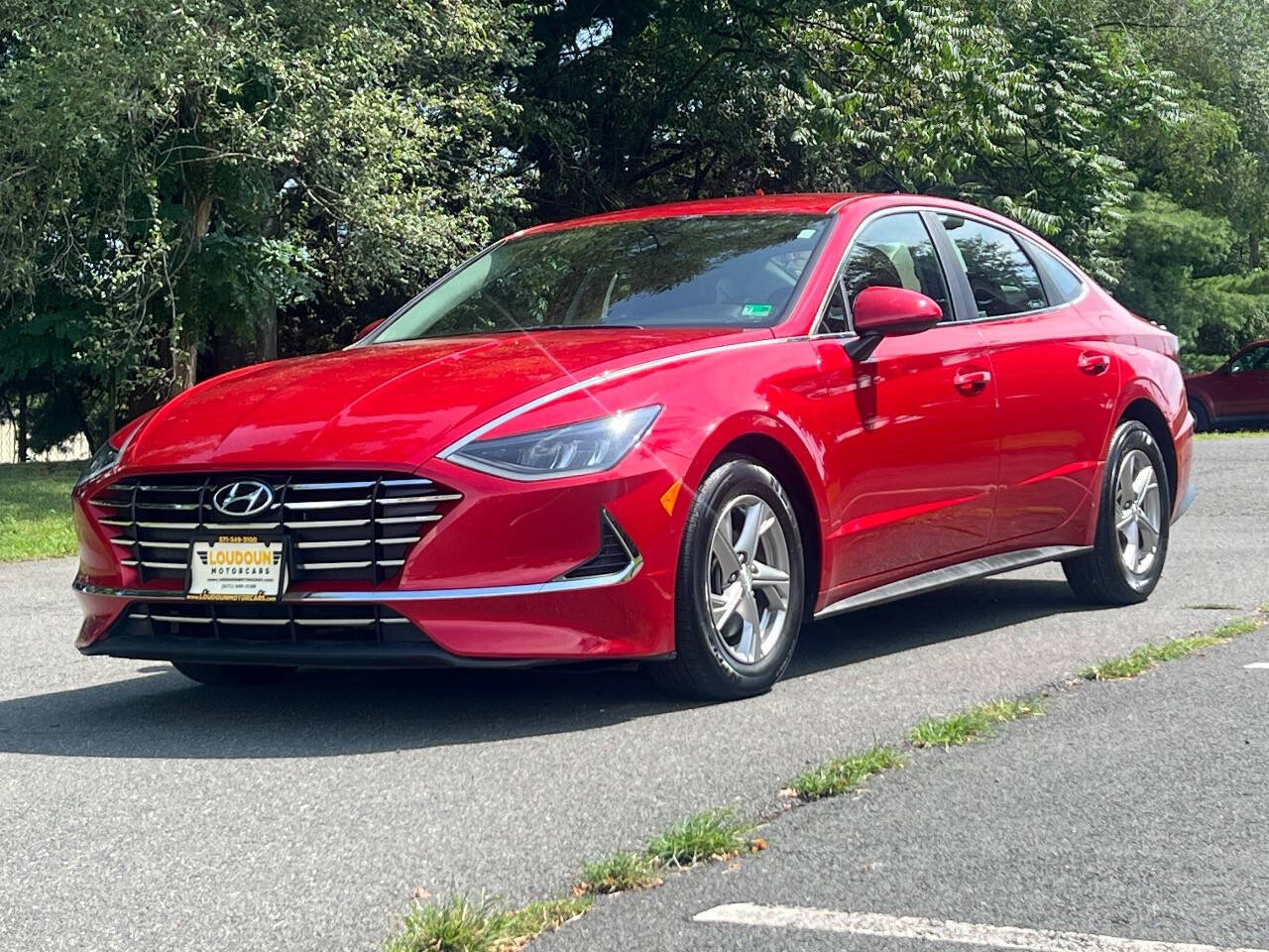 2021 Hyundai Sonata SE Image 1 of 27