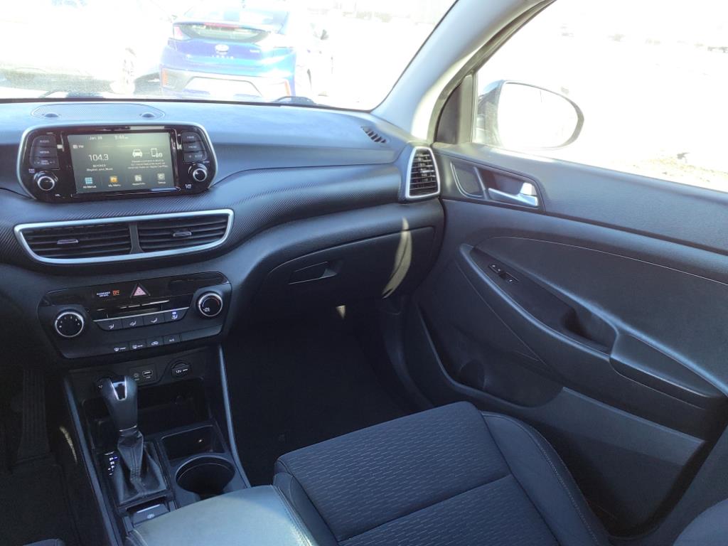 Vehicle image 12 of 20
