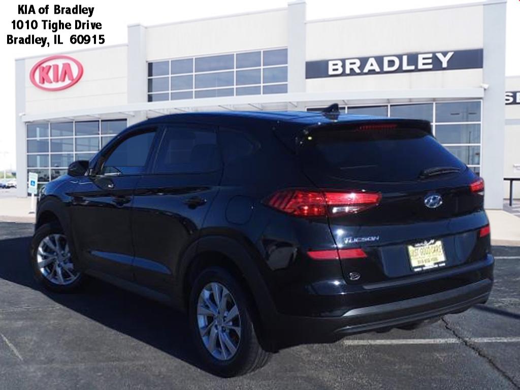 Vehicle image 4 of 20