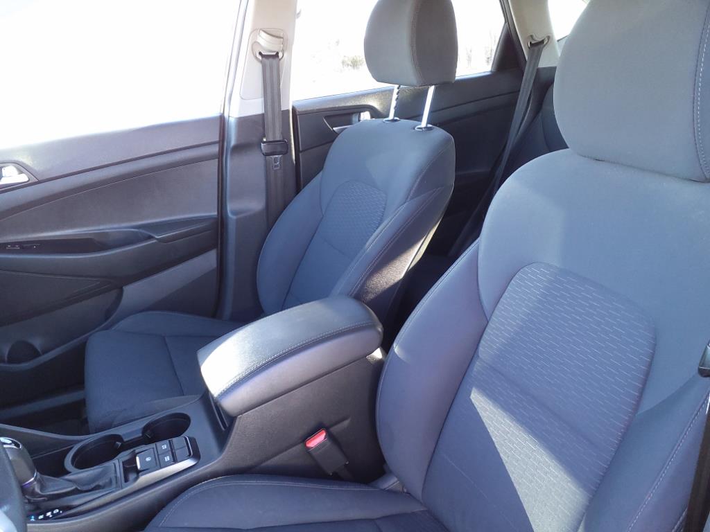Vehicle image 9 of 20