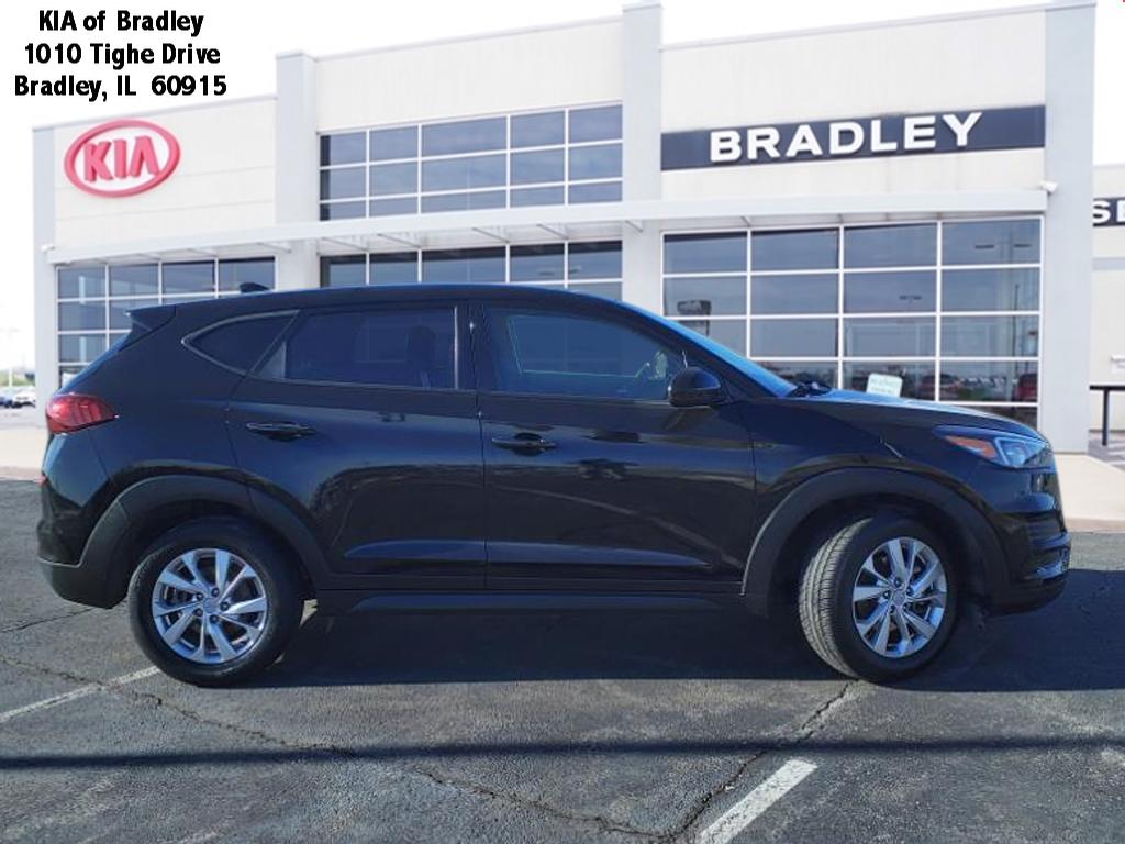 Vehicle image 2 of 20
