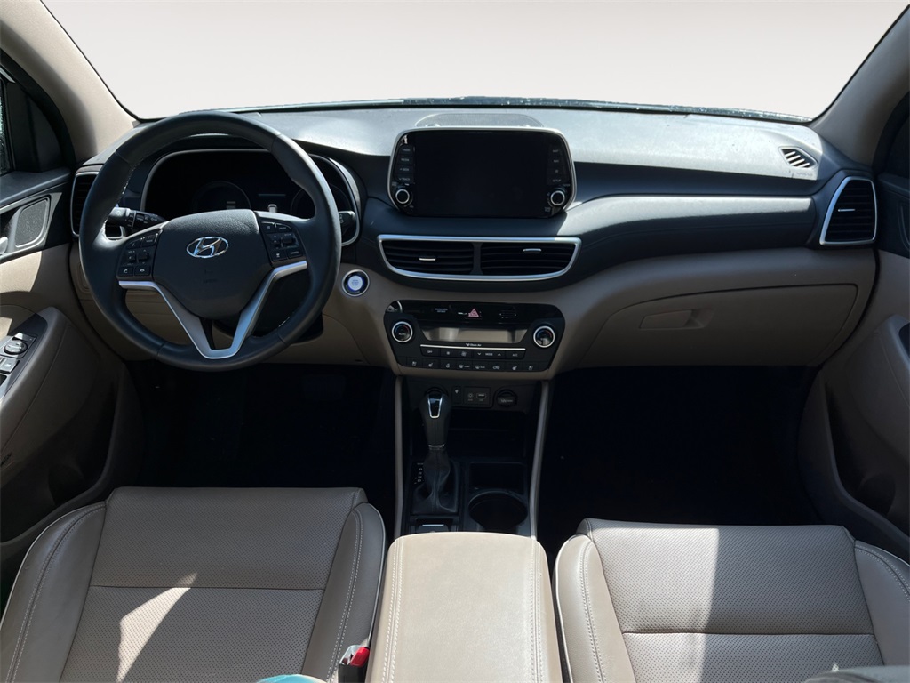 Vehicle image 10 of 45