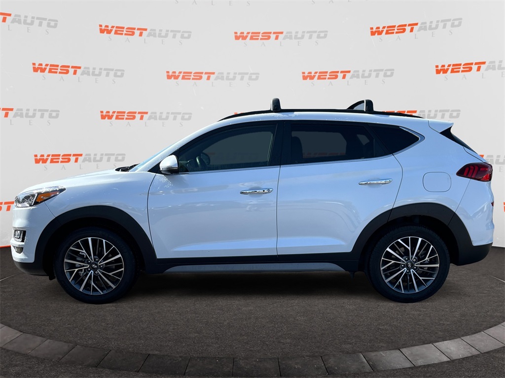 Vehicle image 8 of 45