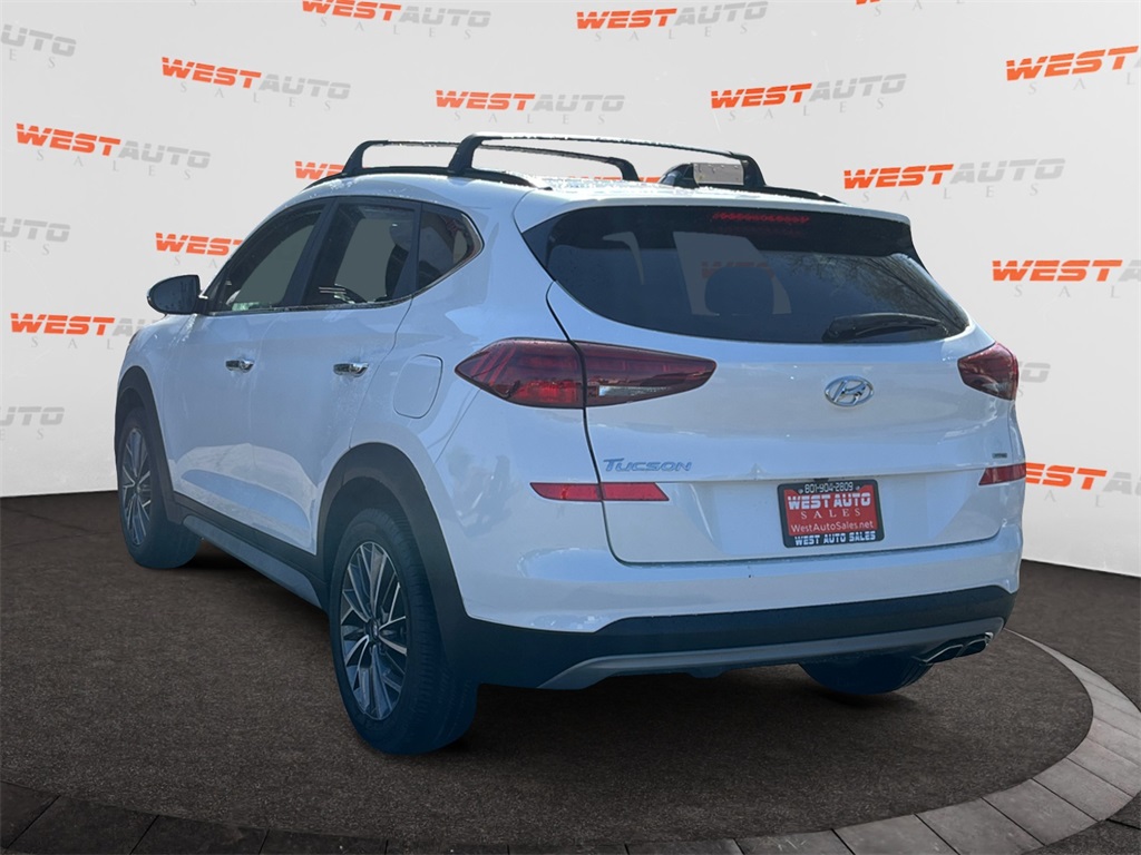 Vehicle image 7 of 45