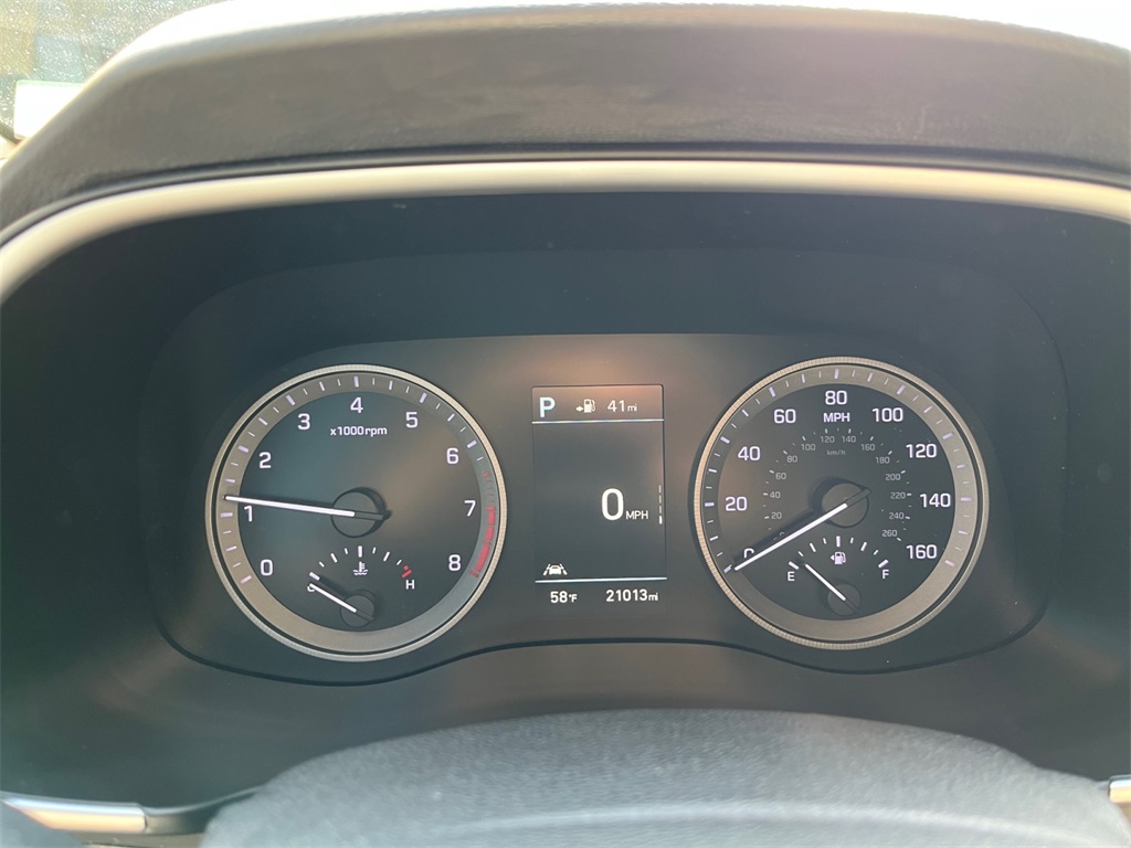Vehicle image 22 of 45