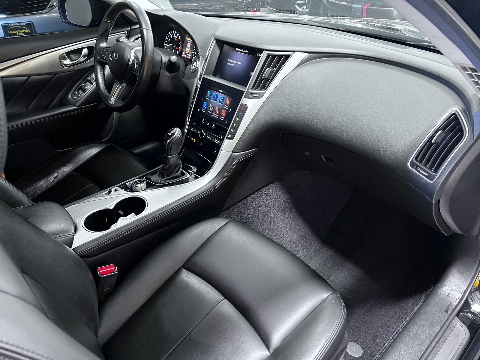 Vehicle image 16 of 26