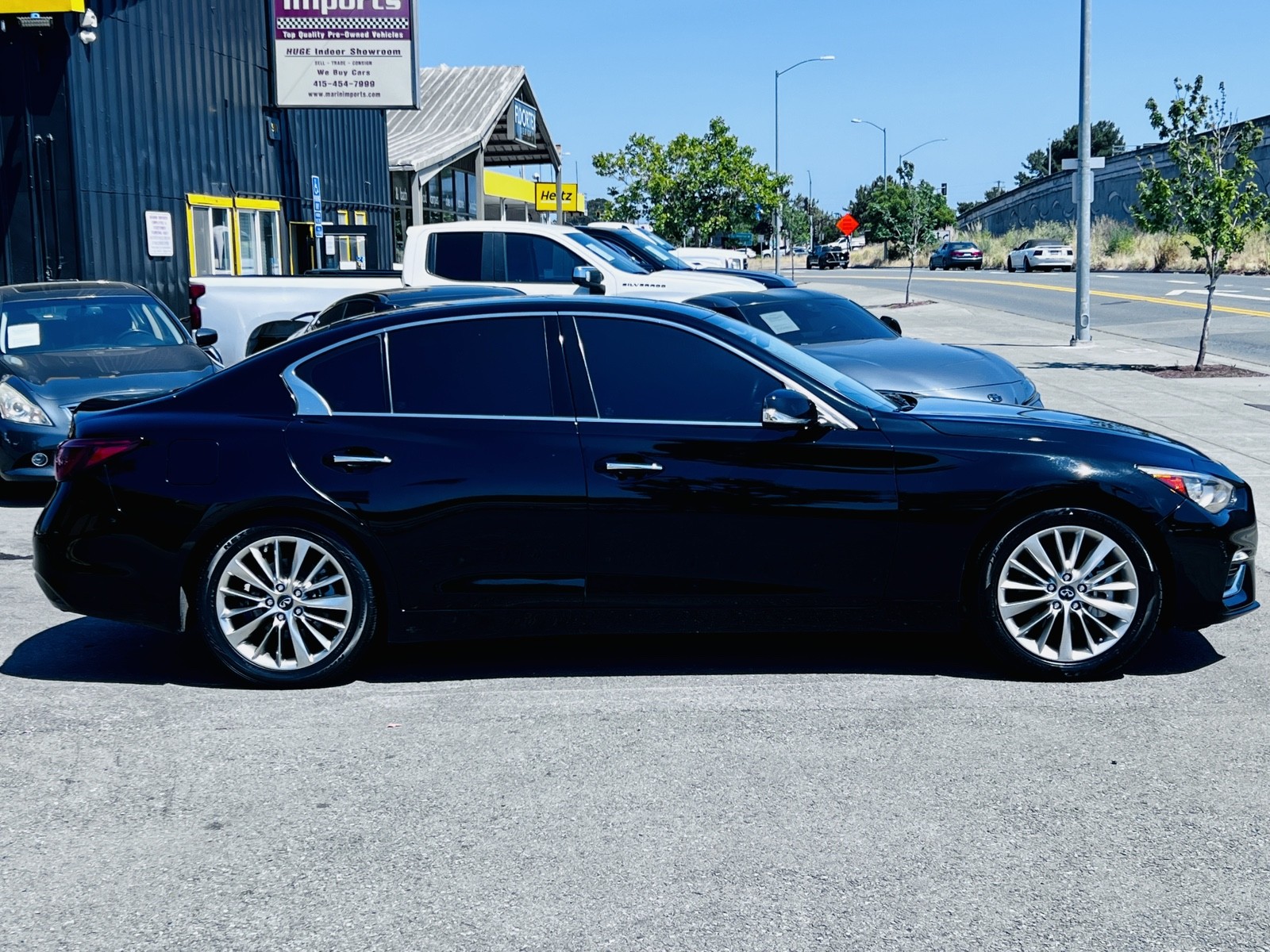 Vehicle image 5 of 26