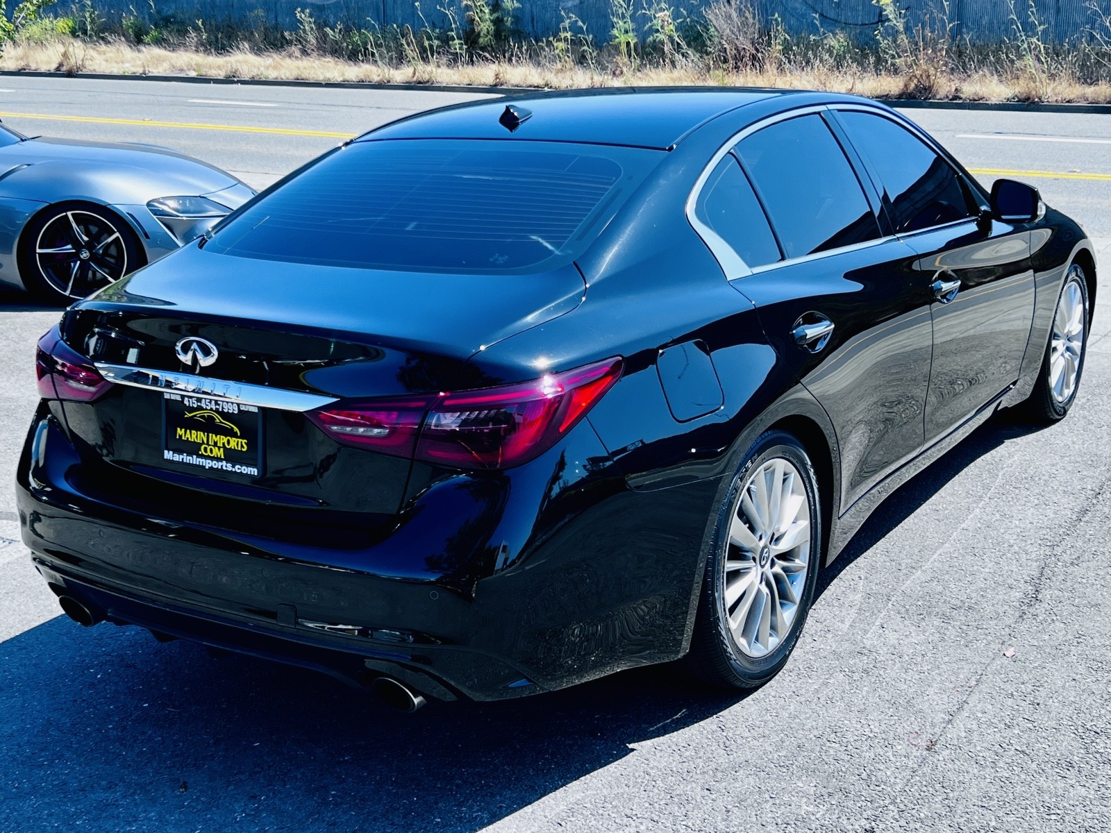 Vehicle image 6 of 26