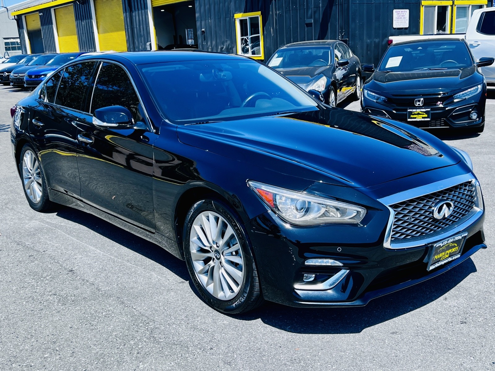 Vehicle image 4 of 26