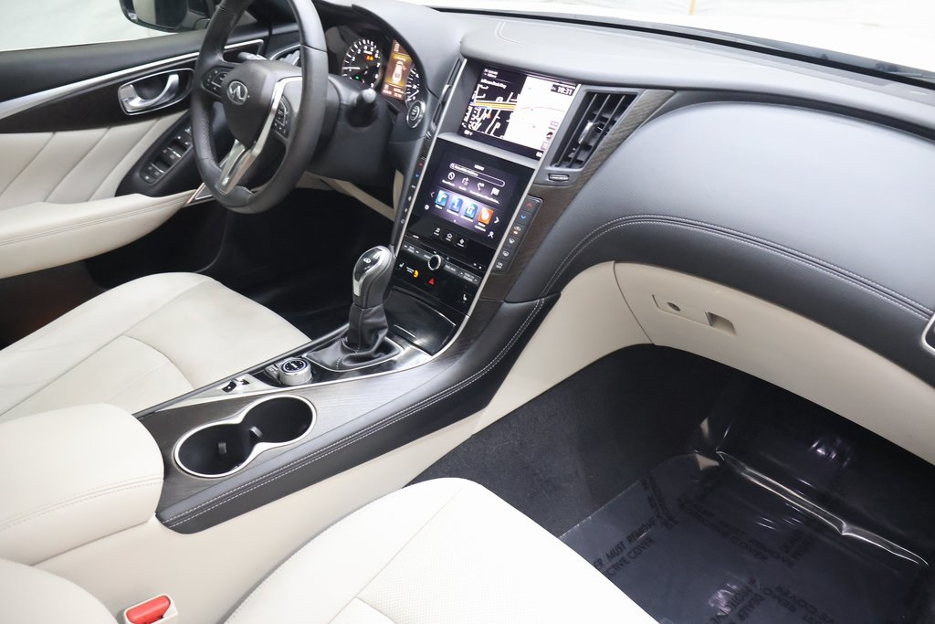 2021 INFINITI Q50 3.0T Sensory Image 19 of 44
