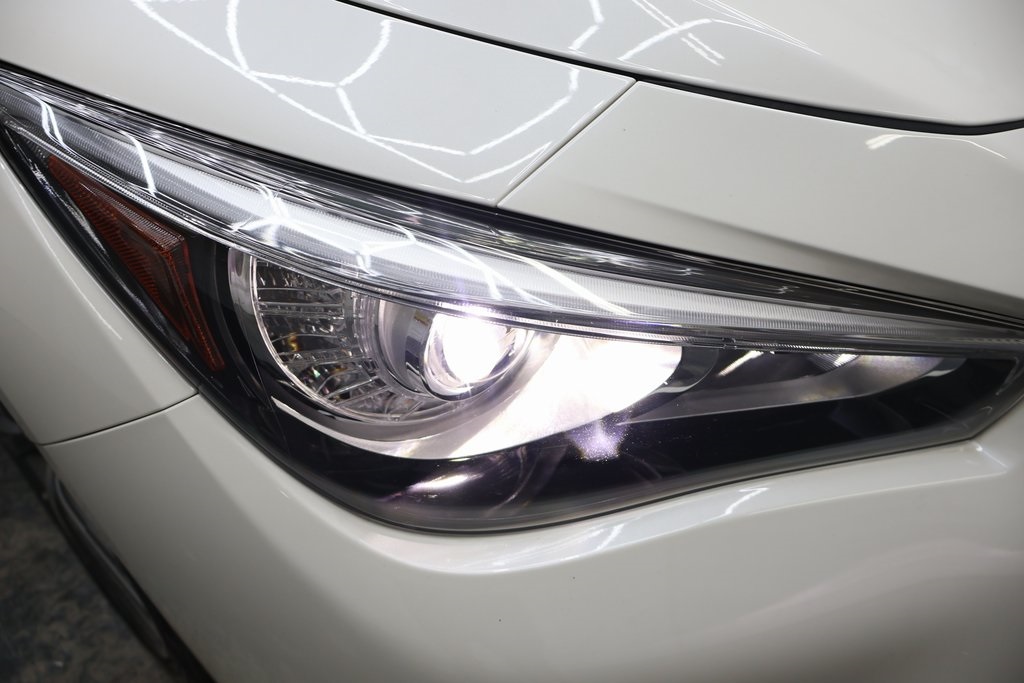 2021 INFINITI Q50 3.0T Sensory Image 35 of 44