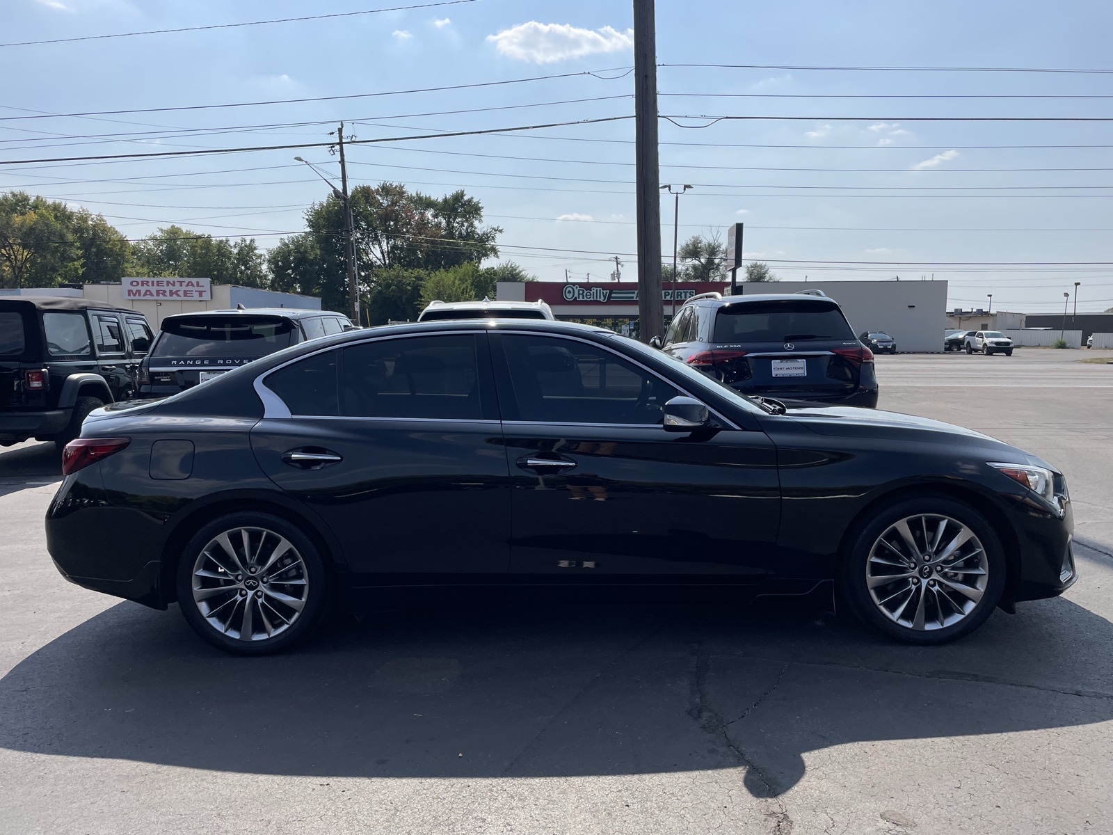 2021 INFINITI Q50 3.0T Pure Image 6 of 45