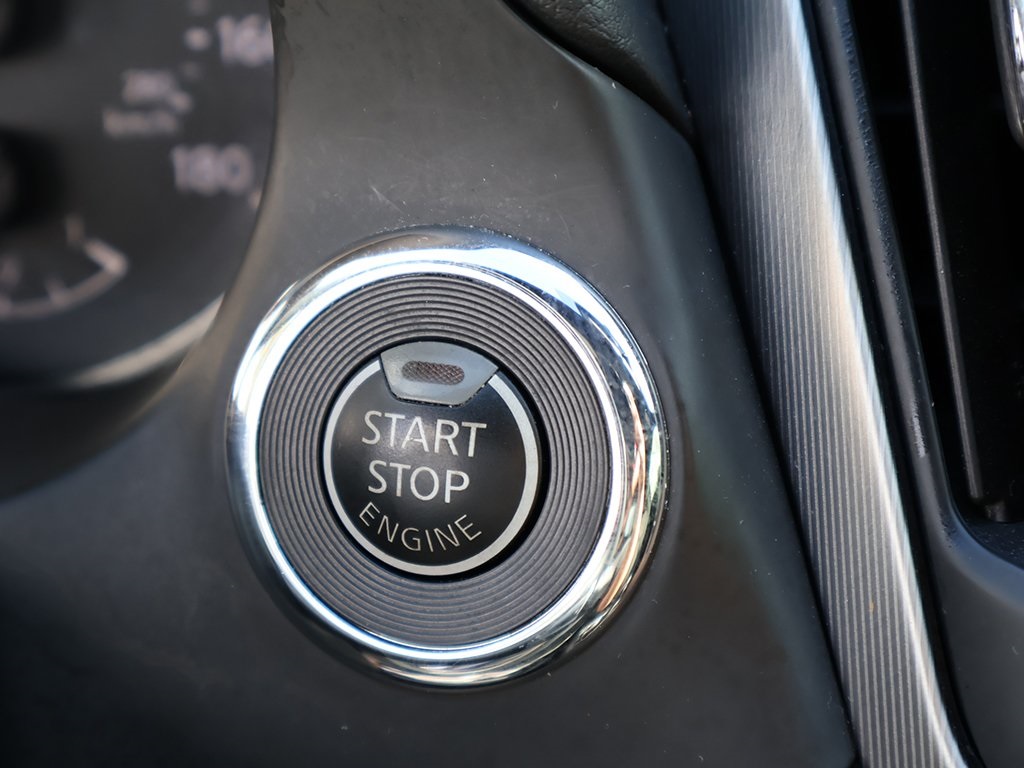 2021 INFINITI Q60 3.0T Luxe Image 37 of 58