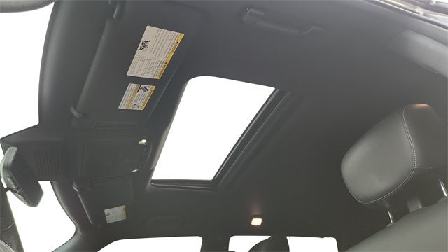 2021 INFINITI QX80 Sensory Image 34 of 40