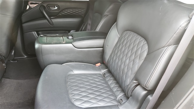 2021 INFINITI QX80 Sensory Image 12 of 40