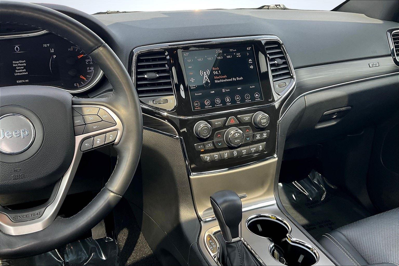 Vehicle image 18 of 36